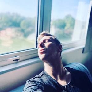 Meet your Posher, Bradley